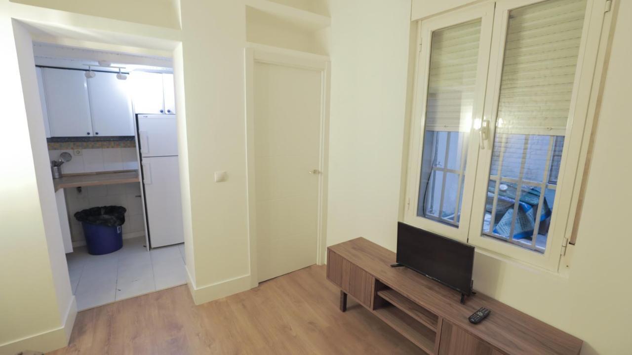マドリードApartamento Malasana IIアパートメント エクステリア 写真